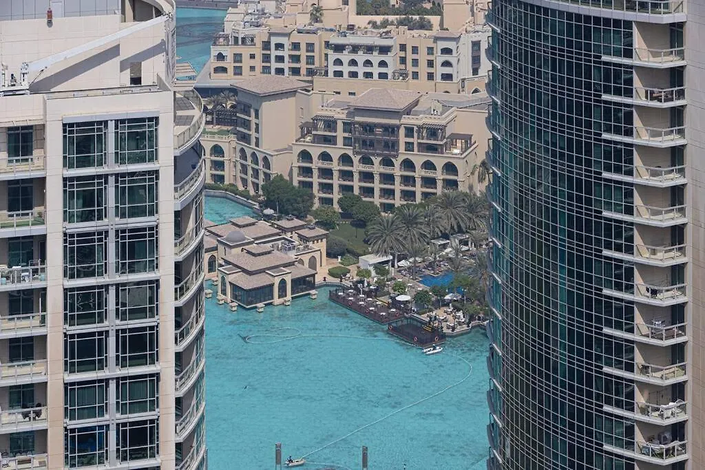 شقة Luxurious 1-Bed, 2-Bath With Burj Khalifa Views دبي 0*,  الإمارات العربية المتحدة